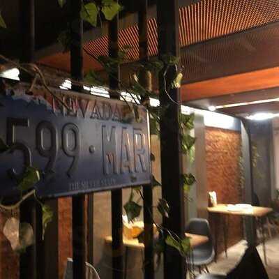 Lick Lips Bistro X Grill Bar