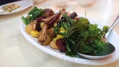 ฮกกี่คิทเช่น