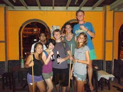 สุขสิบสาม 