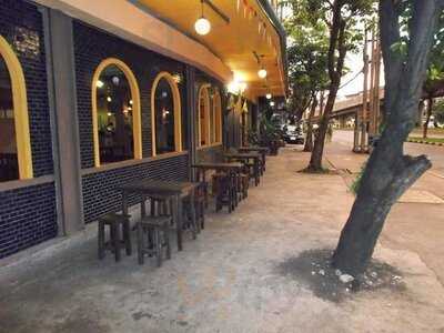 สุขสิบสาม 