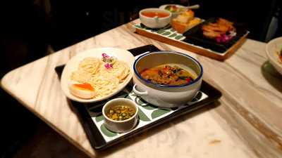 เกรฮาวด์ คาเฟ่ สาขา ลา วิลล่า