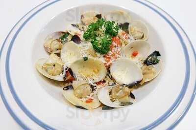 คาเฟ่ เดอ บลู