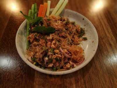 โคลเซ็ท คาเฟ่ สาขา เซนทรัล เฟสติวัล อีสท์วิลล์