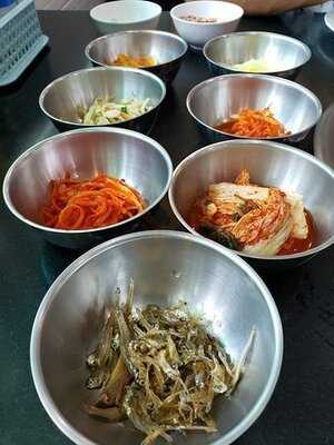 ร้านอาหารเกาหลี อีวาวอน