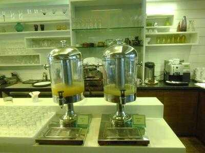 ซิทรินบาร์แอนด์เรสเตอรองท์