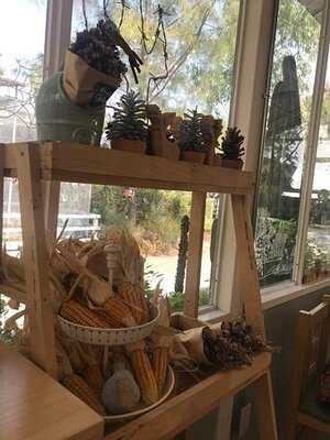 The Pine Farm & Cafe