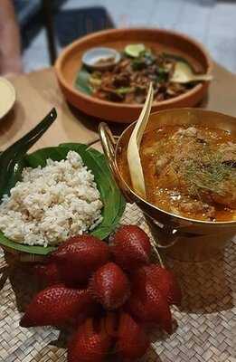 คาซ่า สับปะรด