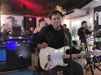 ร้านอาหาร บ้านแสนรัก