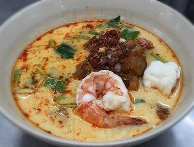 ข้าวต้มปลาเฮียหวาน