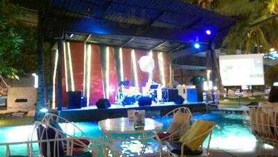 ร้านอาหารทะเลบางกอก