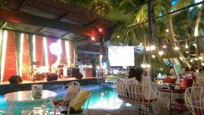 ร้านอาหารทะเลบางกอก