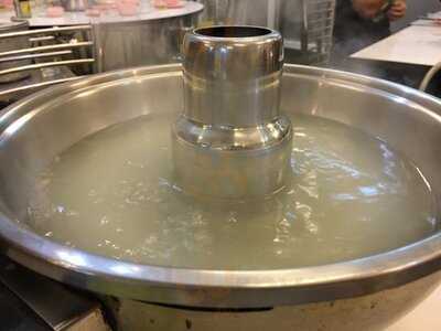 เจริญไทยสุกี้เจ้าเก่า (ร้าน 106)