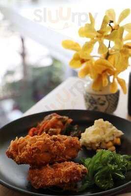 ห้องอาหารญี่ปุ่น อเกฮัง