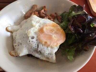 Cocorodrip Cafe & Bakery