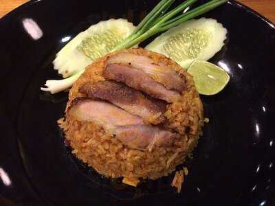 ร้านตำตำ