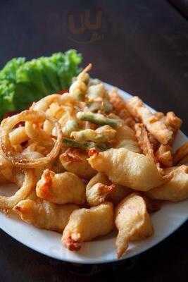 ร้านอาหาร เดย์ทูไนท์