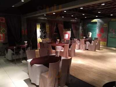 ร้านอาหาร วินเทจเรโทรสโมสร