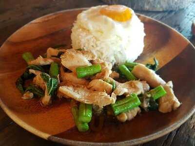 ฮาย ไทม์ คาเฟ่