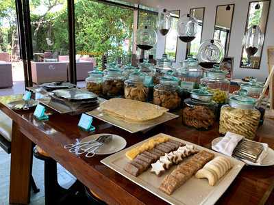 ห้องอาหารโฟลว์