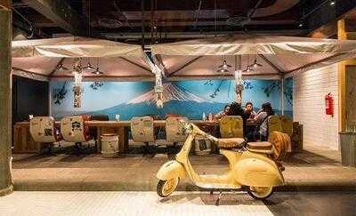 Kukkuuk Yakiniku Cafe