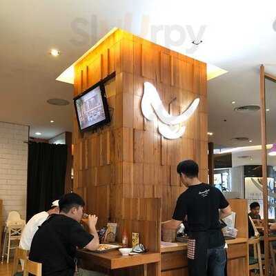 บ้านหญิง