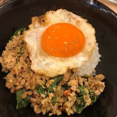 มุมกระเพรา