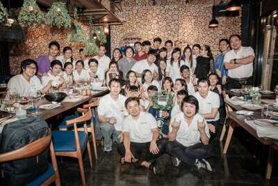 เดอะ คล็อคเอ้าท์ คาเฟ่ แอนด์ แคชวลคูซีน