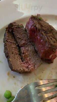 Tenderloins Sports Bar & Steak House - Pattanakarn 30