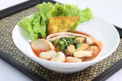 ข้าวมันไก่เบตง สาขา ฟอร์จูนทาวน์