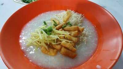 เจ๊เกียง โจ๊กกองปราบ