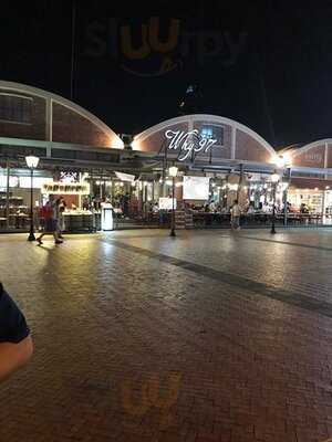 บริค บิสโทร เรสเตอรองท์ & บาร์