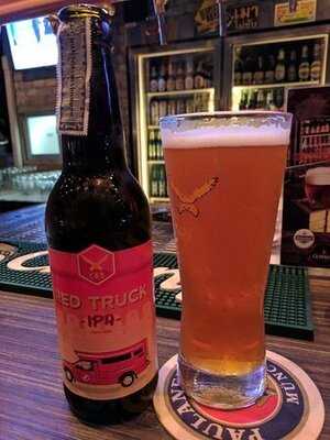 บริค บิสโทร เรสเตอรองท์ & บาร์