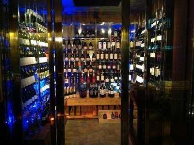 Wholly Cow Restaurant Wine & Cigar Bar