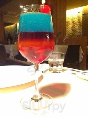 Wholly Cow Restaurant Wine & Cigar Bar