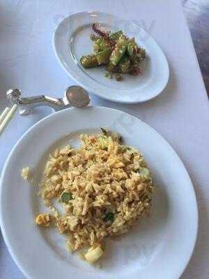 ดิ เอมเพอเรอร์