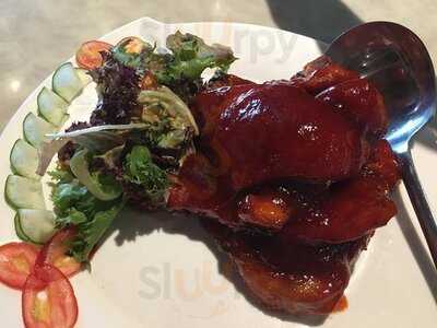 เชฟป้อม คิทเช่น - เจริญนคร