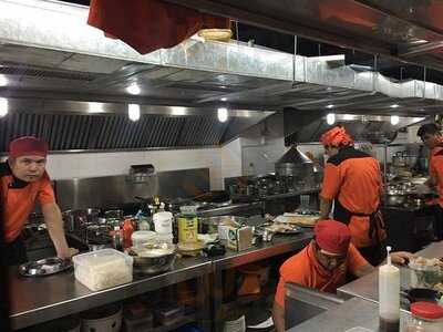 เชฟป้อม คิทเช่น - เจริญนคร