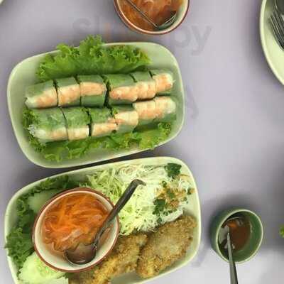 มาดาม ออง