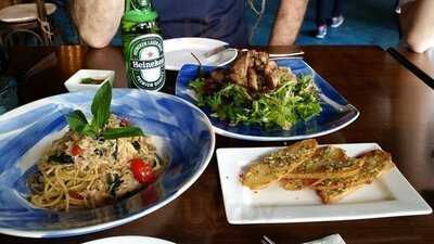 Pimienta Tapas Bar & Restaurant