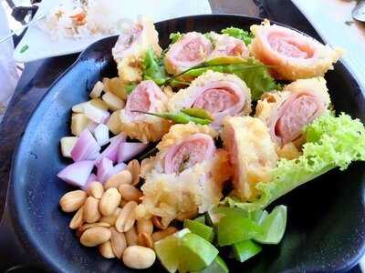 ร้านอาหาร สุ่ม4สุ่ม5