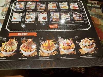 ร้านกาแฟ มิสซิ่งพีช