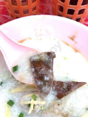 โจ๊กเจ้หมวยเกี้ย อากงส่งเสริม