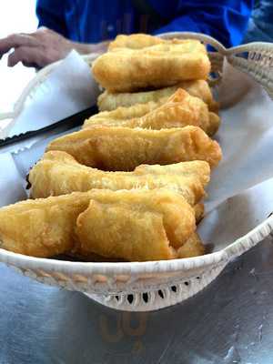 โจ๊กเจ้หมวยเกี้ย อากงส่งเสริม