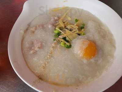 โจ๊กเจ้หมวยเกี้ย อากงส่งเสริม