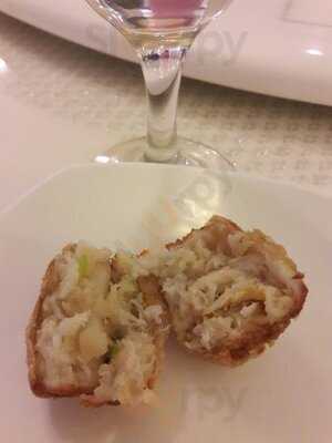 ภัตตาคารอาหารจีน ก๊วยเอี่ยวไถ่