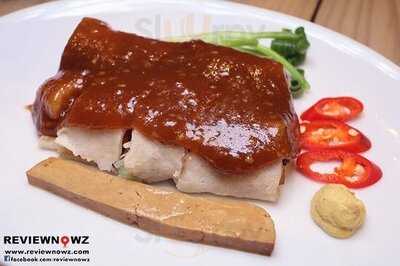 สีฟ้า - เซ็นทรัลเวิลด์