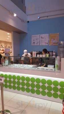 พิงค์ เบอรี่ สาขา เซ็นทรัล ชิดลม