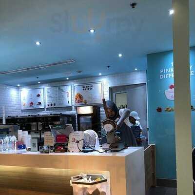 พิงค์ เบอรี่ สาขา เซ็นทรัล ชิดลม