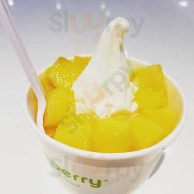 พิงค์ เบอรี่ สาขา เซ็นทรัล ชิดลม