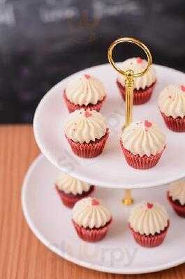 Cupcake Love At Centralworld